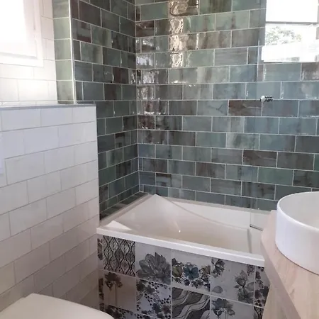 Mendionde Сен-Пе-сюр-Нивель