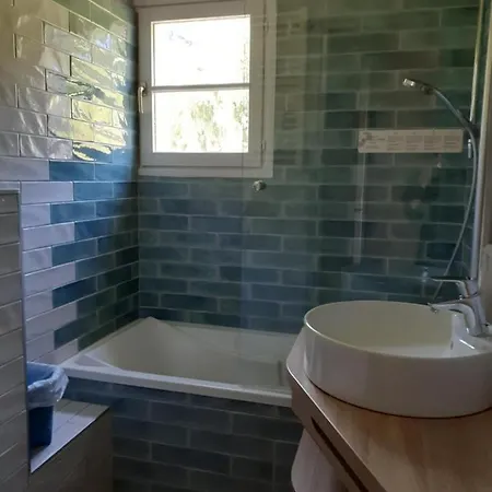 Mendionde Hotel Saint-Pee-sur-Nivelle