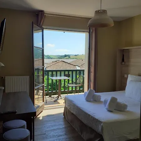 Mendionde Hotel 3*