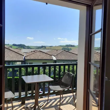 Mendionde Hotell