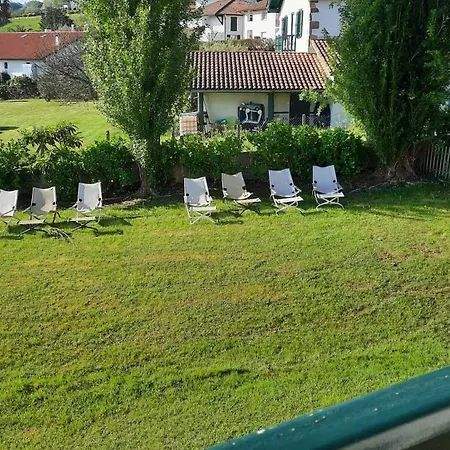 Hotel Mendionde