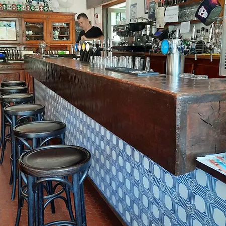 Mendionde Отель Сен-Пе-сюр-Нивель