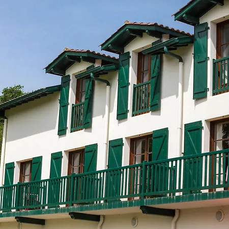Mendionde Hotell