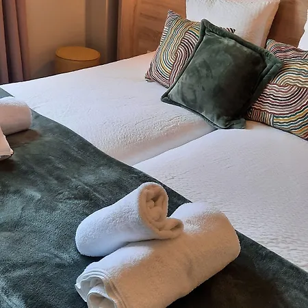 Mendionde Hotell