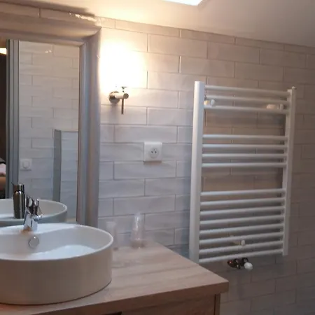 Mendionde Hotell