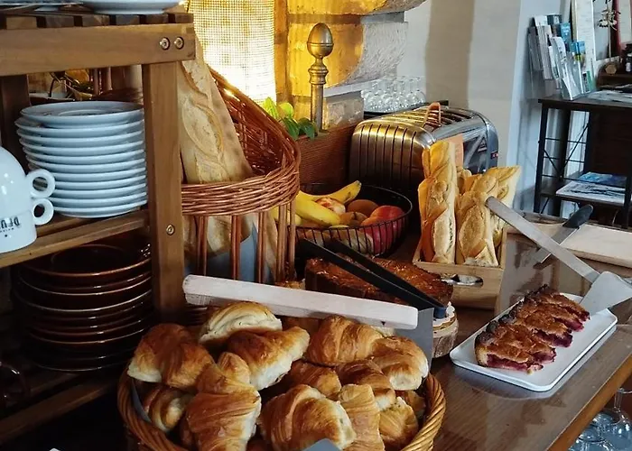 Hotel Mendionde Saint-Pée-sur-Nivelle